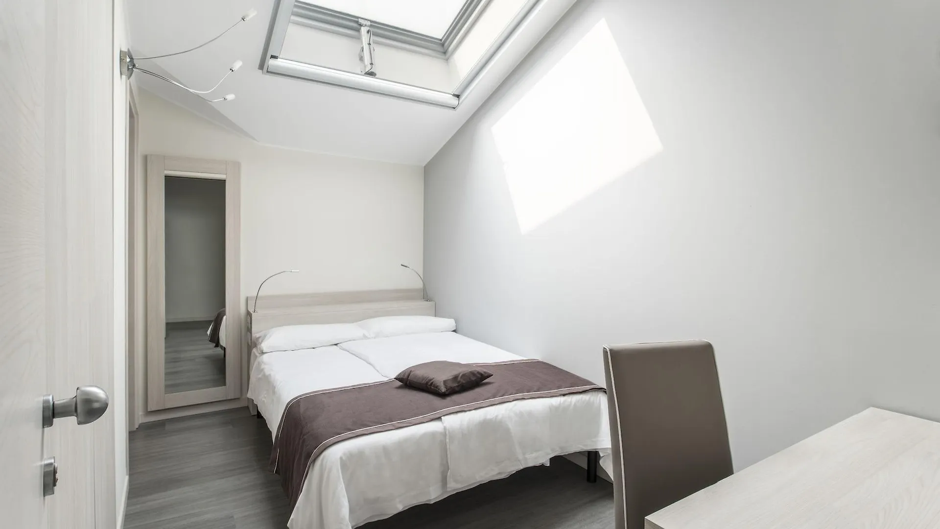 סירמיונה Hotel Dogana
