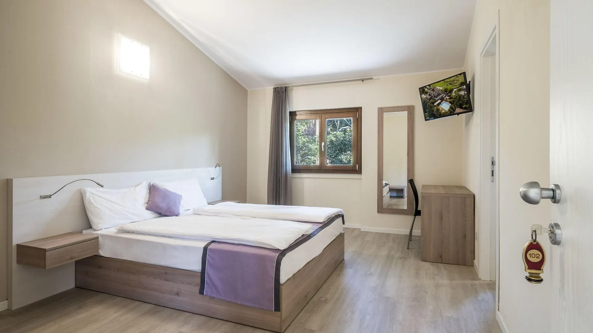 סירמיונה Hotel Dogana