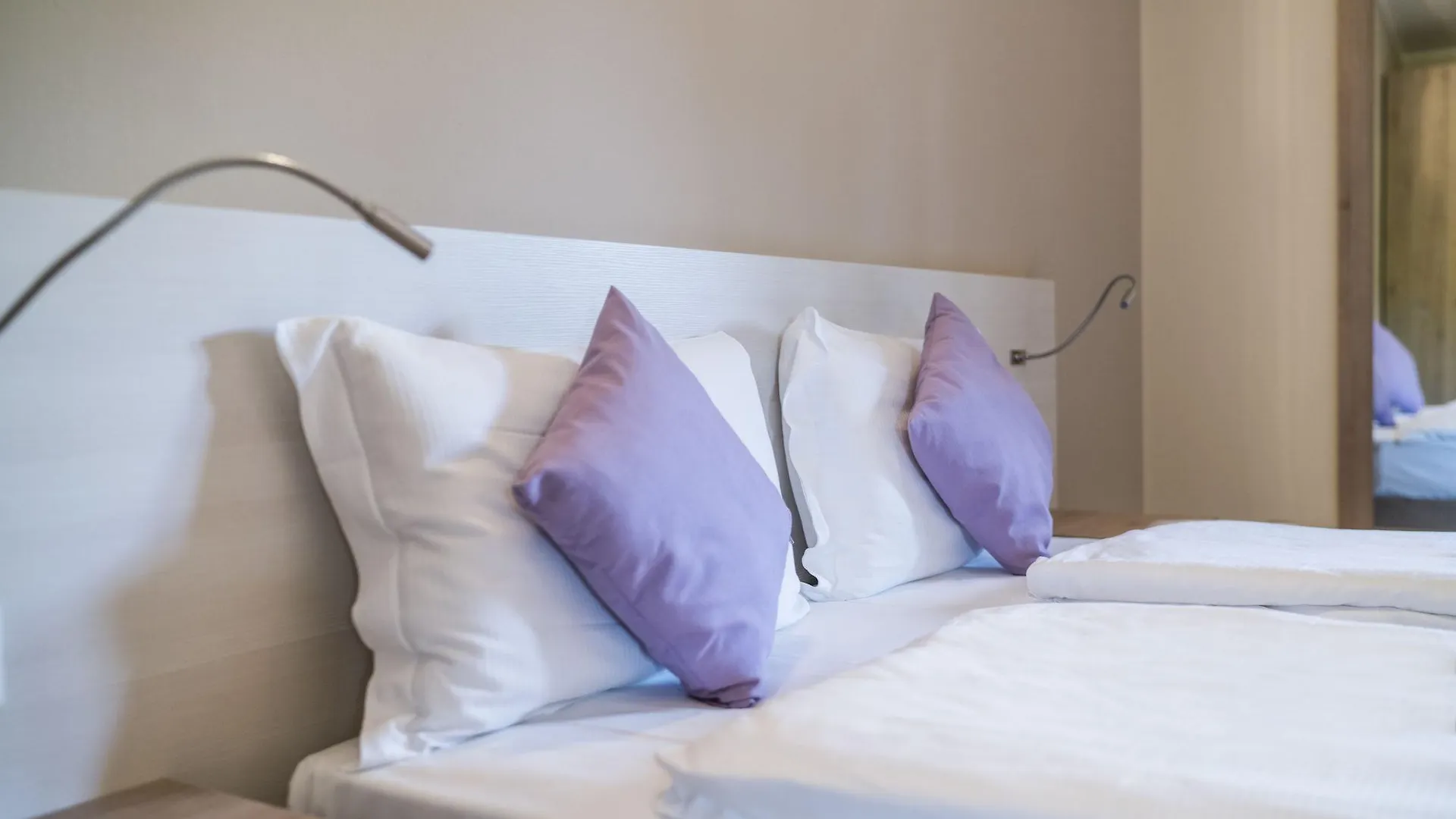 סירמיונה Hotel Dogana 3*,