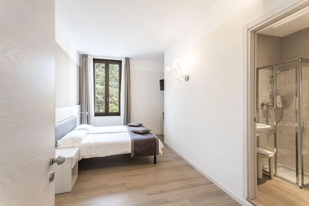סירמיונה Hotel Dogana