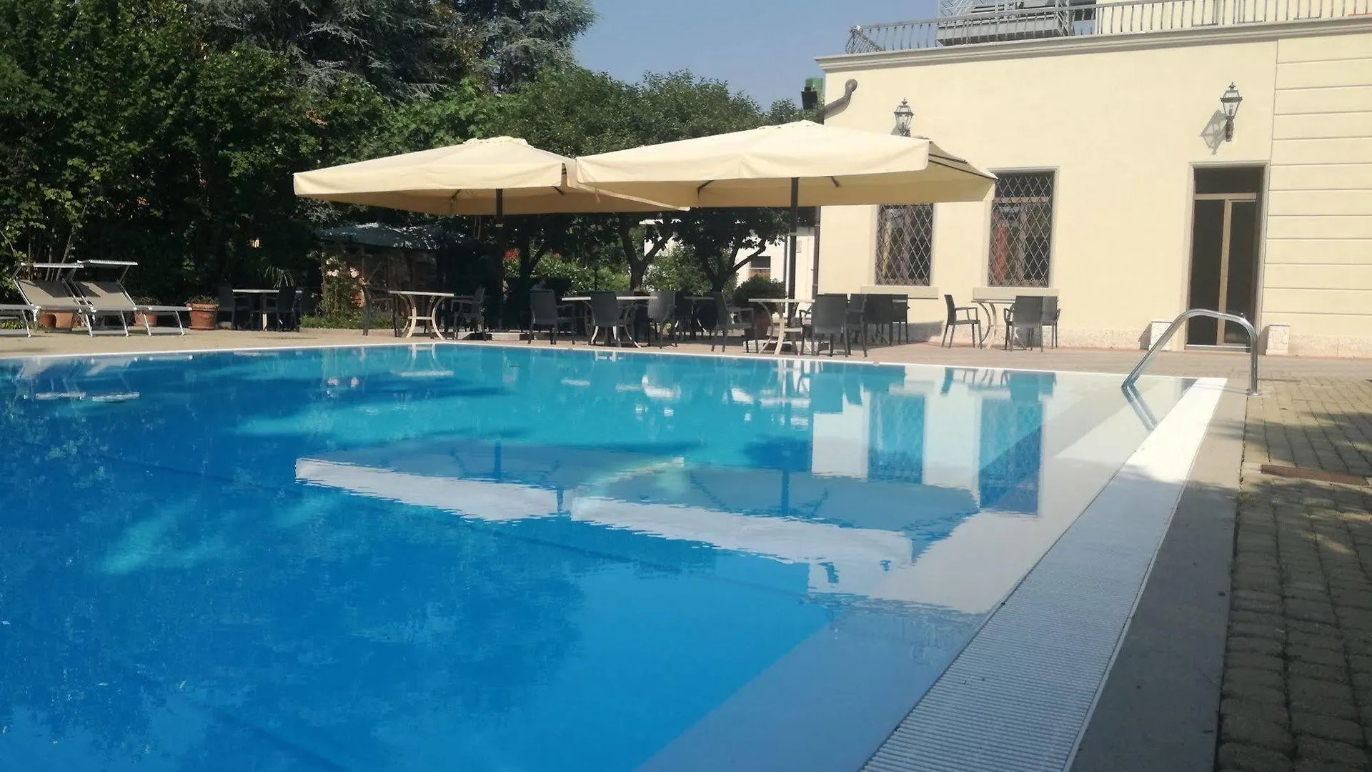 ***  סירמיונה Hotel Dogana איטליה